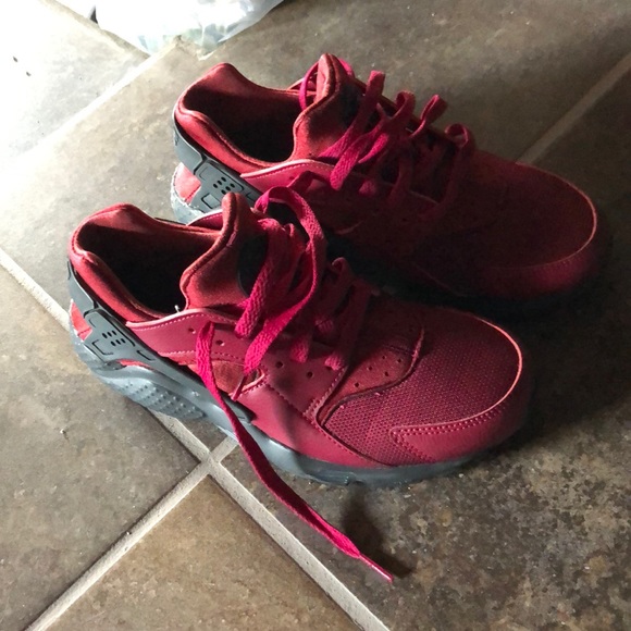 Nike Huarache - Picture 1 of 4